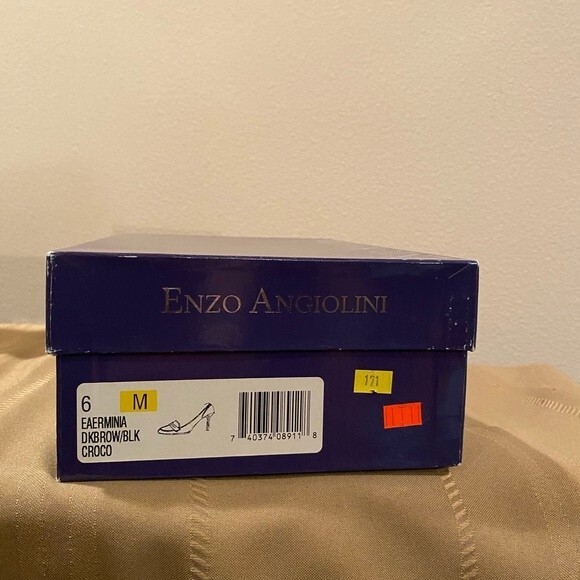 NIB Vintage Enzo Angiolini Alligator Pattern Leather shoes. Brown.  Size 6 - Picture 8 of 10